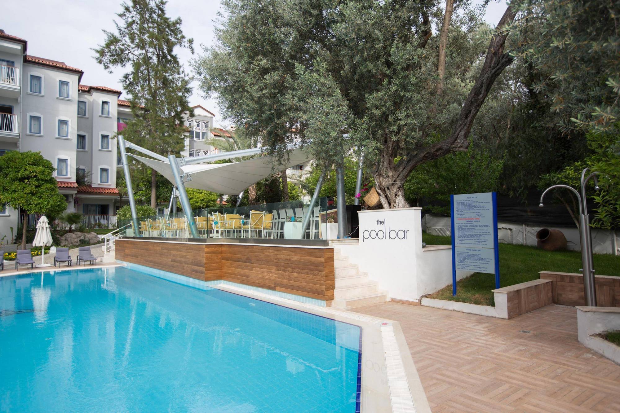 Paloma Marina Suites - Adult Only 库萨达斯 外观 照片